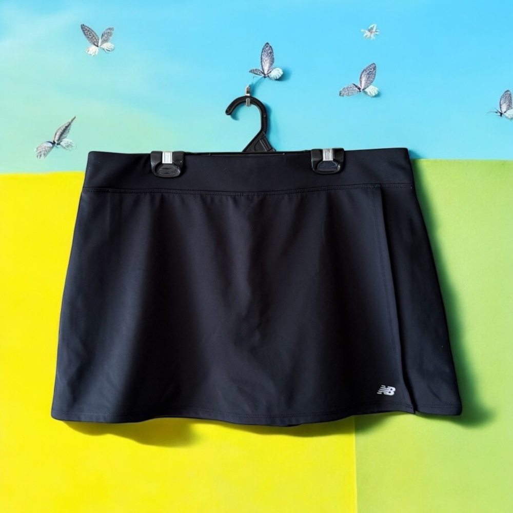 ❌SOLD❌New Balance Black Athletic Skort - Picture 1 of 13